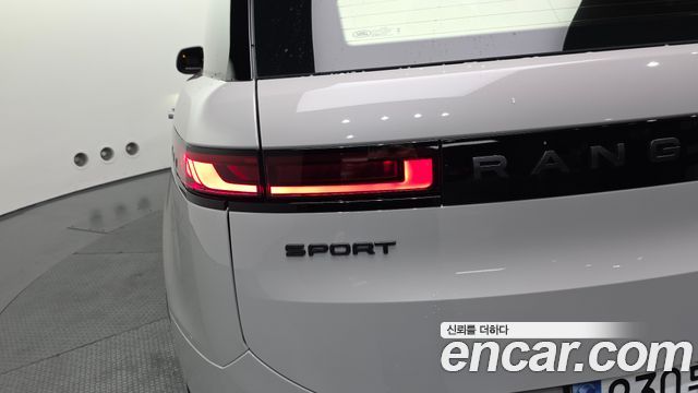 Land Rover Range Rover Sport P400 AB