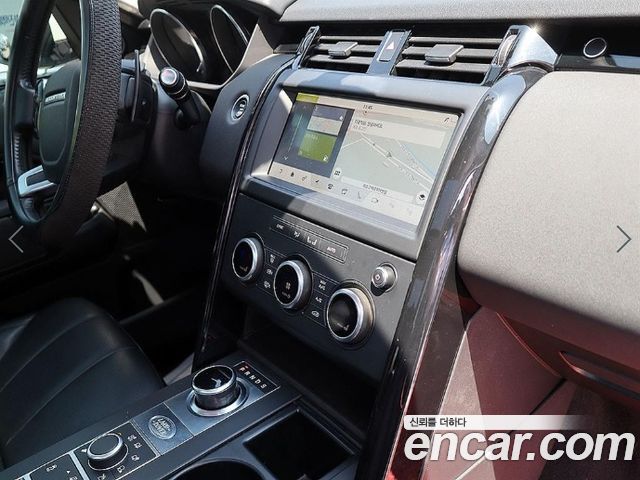 Land Rover Discovery 3.0 SD6 SE