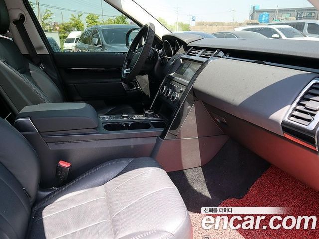 Land Rover Discovery 3.0 SD6 SE