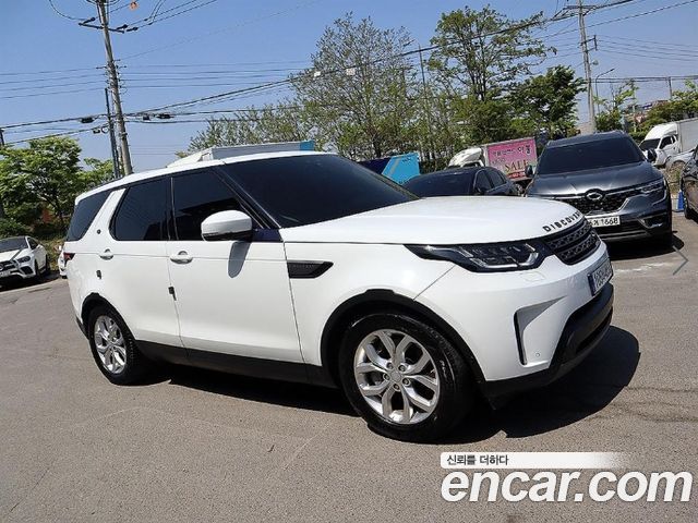 Land Rover Discovery 3.0 SD6 SE