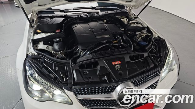 Mercedes-Benz E-Class E200 Cabriolet