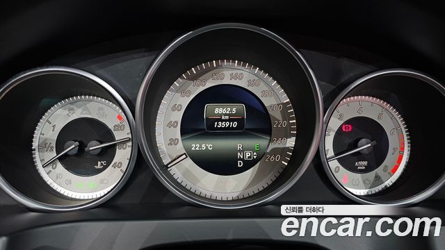 Mercedes-Benz E-Class E200 Cabriolet