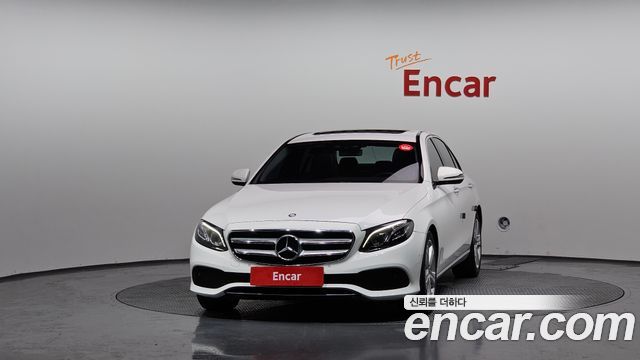 Mercedes-Benz E-Class E220d Avantgarde