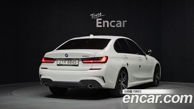 BMW 3-Series 330i M Sport