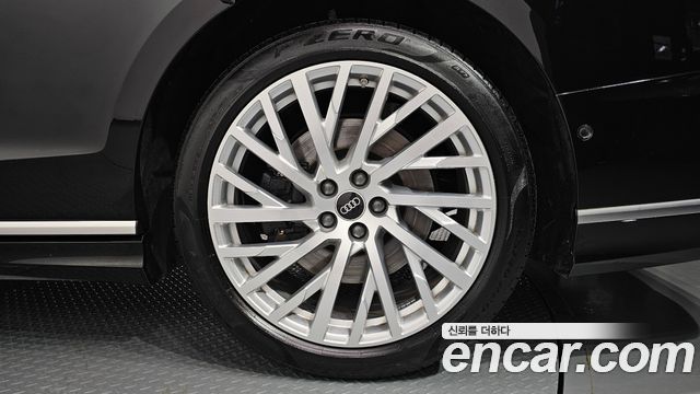 Audi A8 55 TFSI Quattro LWB