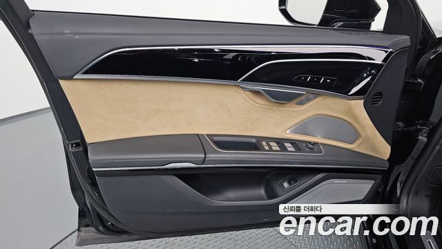 Audi A8 55 TFSI Quattro LWB