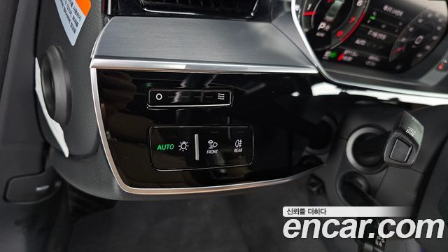 Audi A8 55 TFSI Quattro LWB