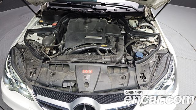 Mercedes-Benz E-Class E200 Cabriolet