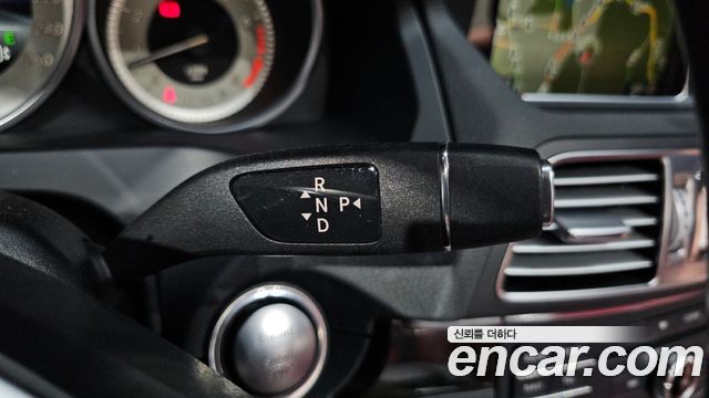 Mercedes-Benz E-Class E200 Cabriolet