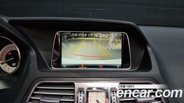 Mercedes-Benz E-Class E200 Cabriolet