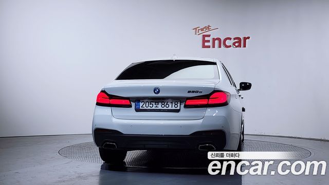 BMW 5-Series 530e M Sport