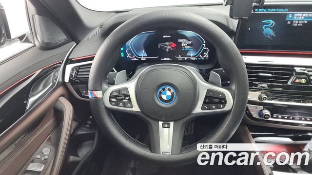 BMW 5-Series 530e M Sport