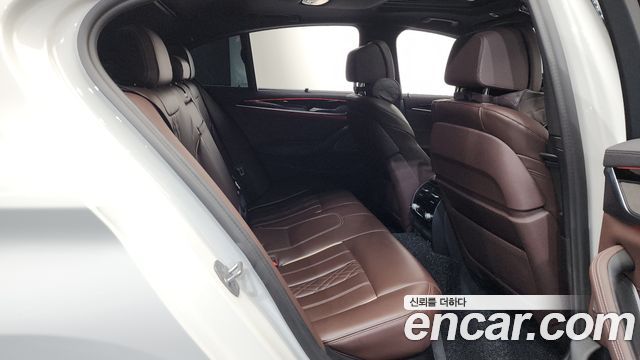 BMW 5-Series 530e M Sport