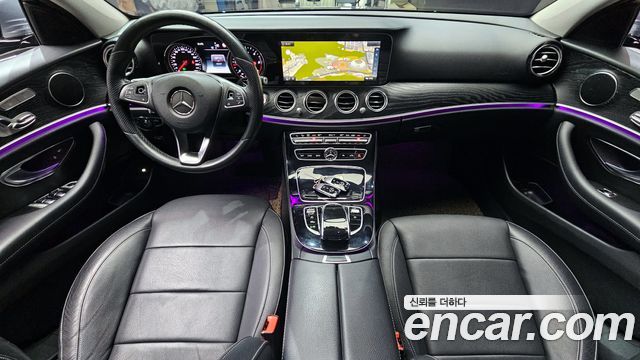 Mercedes-Benz E-Class E220d Avantgarde