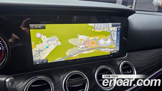 Mercedes-Benz E-Class E220d Avantgarde