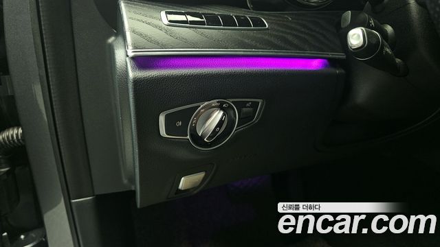 Mercedes-Benz E-Class E220d Avantgarde