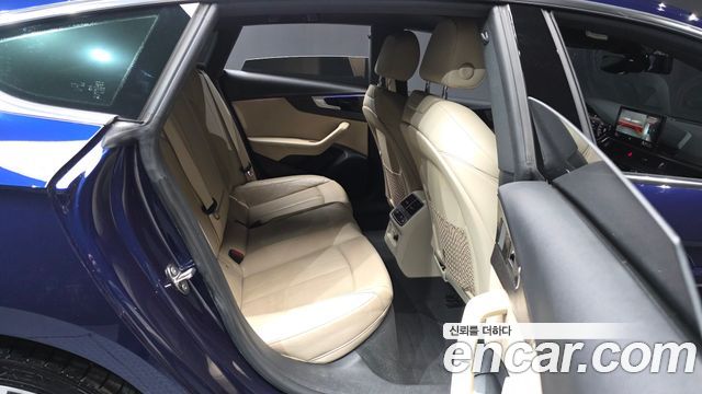 Audi A5 40 TFSI Quattro Premium Sportback