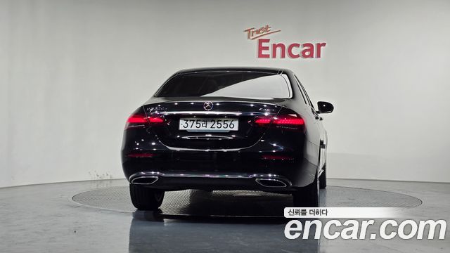 Mercedes-Benz E-Class E220d 4MATIC Exclusive