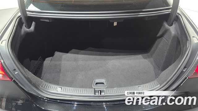 Mercedes-Benz E-Class E220d 4MATIC Exclusive