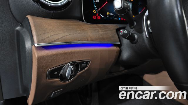 Mercedes-Benz E-Class E220d 4MATIC Exclusive