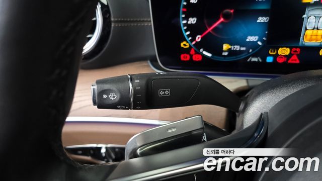 Mercedes-Benz E-Class E220d 4MATIC Exclusive