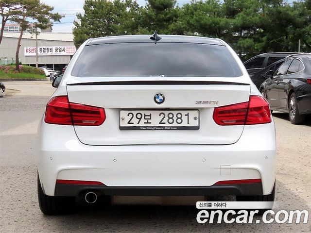 BMW 3-Series 320i M Sport