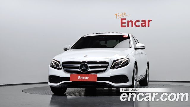 Mercedes-Benz E-Class E220d Avantgarde
