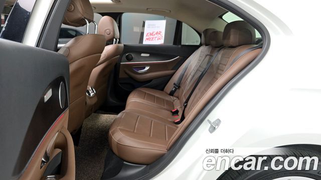 Mercedes-Benz E-Class E220d Avantgarde