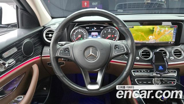 Mercedes-Benz E-Class E220d Avantgarde