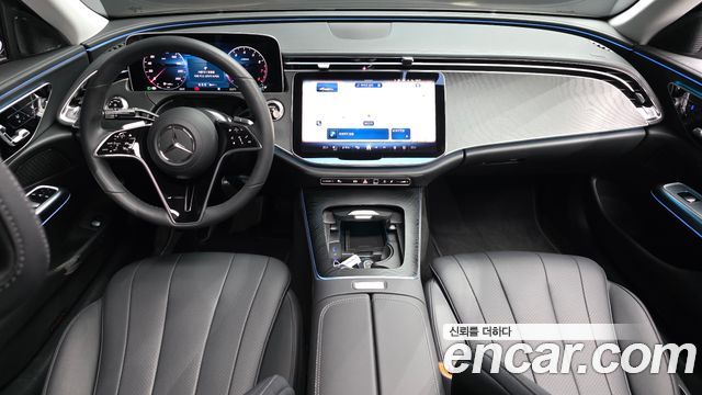 Mercedes-Benz E-Class E200 Avantgarde