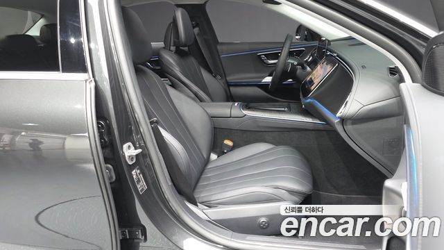 Mercedes-Benz E-Class E200 Avantgarde