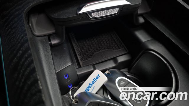 Mercedes-Benz E-Class E200 Avantgarde