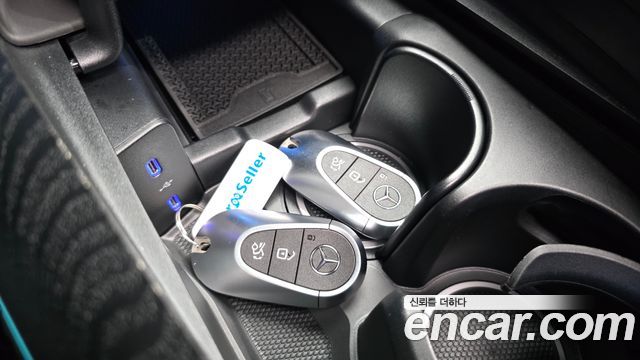 Mercedes-Benz E-Class E200 Avantgarde