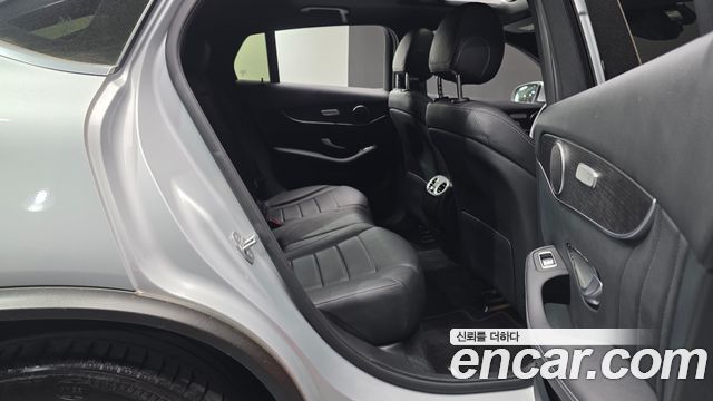 Mercedes-Benz GLC-Class GCL300 4MATIC Coupe