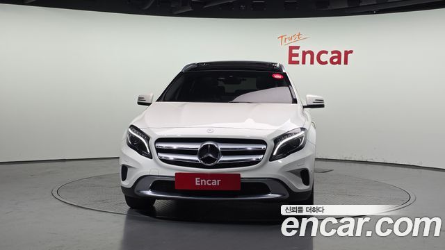 Mercedes-Benz GLA-Class GLA200 d