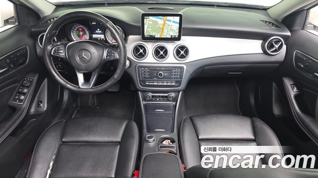Mercedes-Benz GLA-Class GLA200 d