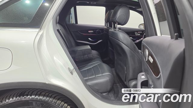 Mercedes-Benz GLC-Class GLC300 4MATIC