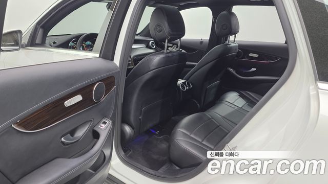 Mercedes-Benz GLC-Class GLC300 4MATIC