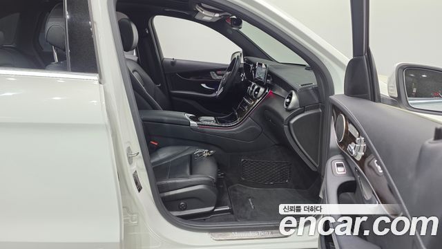 Mercedes-Benz GLC-Class GLC300 4MATIC