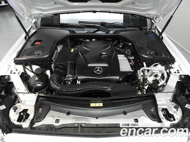 Mercedes-Benz E-Class E300 AV Intelligent Drive