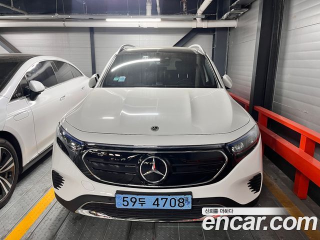 Mercedes-Benz EQB EQB300 4MATIC