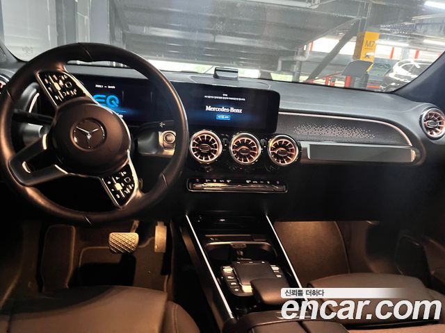 Mercedes-Benz EQB EQB300 4MATIC