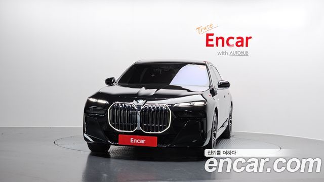 BMW 7-Series 740i xDrive M Sport