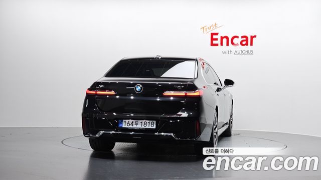 BMW 7-Series 740i xDrive M Sport