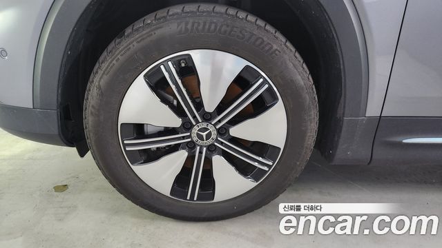 Mercedes-Benz EQB EQB300 4MATIC Electric Art