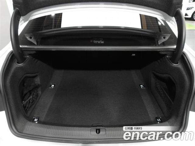 Audi A4 40 TFSI