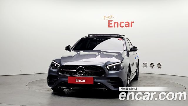 Mercedes-Benz E-Class E350 4MATIC AMG Line