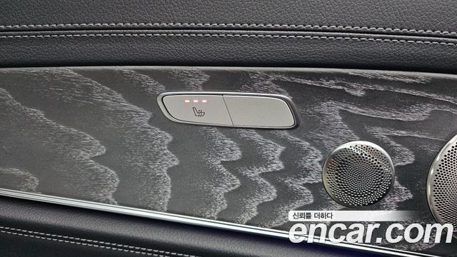 Mercedes-Benz E-Class E350 4MATIC AMG Line