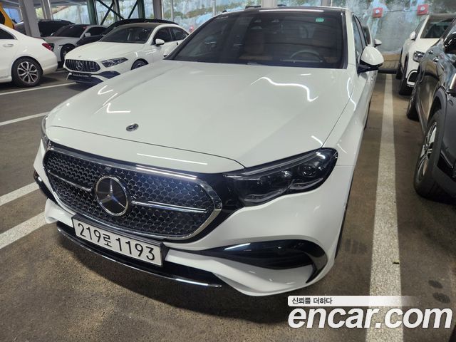 Mercedes-Benz E-Class E300 4MATIC AMG Line