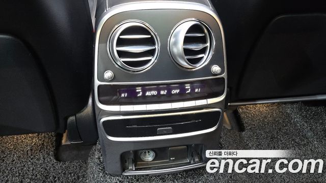 Mercedes-Benz S-Class S560L
